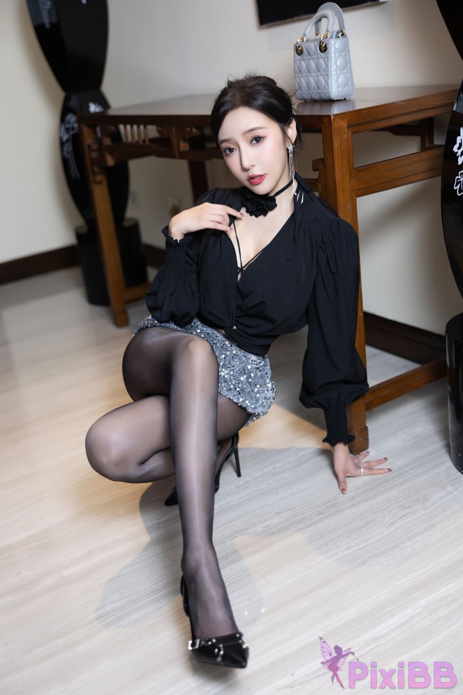 No watermark for in app purchases Wang Xinyao Yanni XIUREN model Fishing black top sparkling skirt PixiBB.COM 017