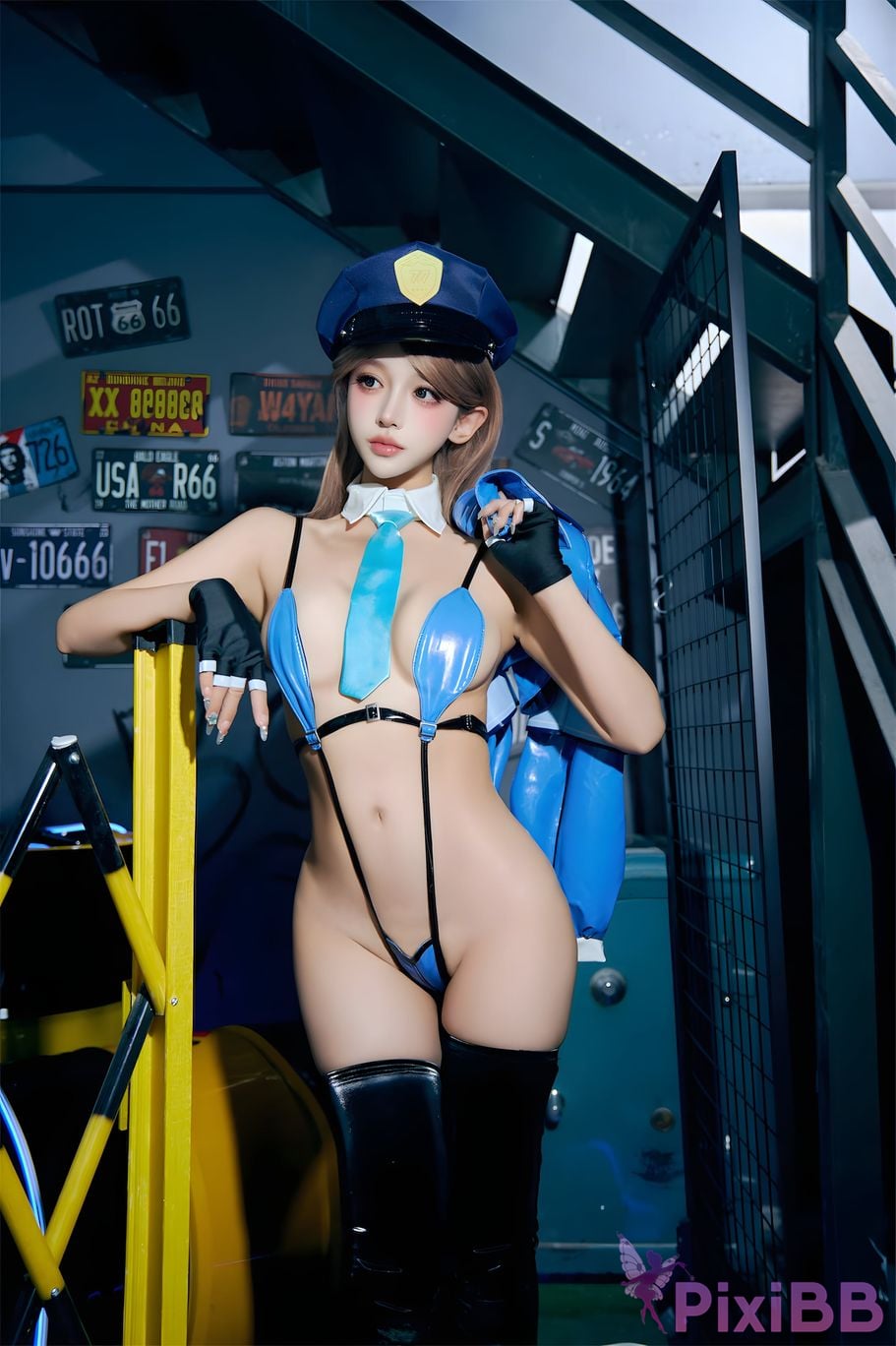 Cosplayer Expired rice noodles policewoman PixiBB.COM 049