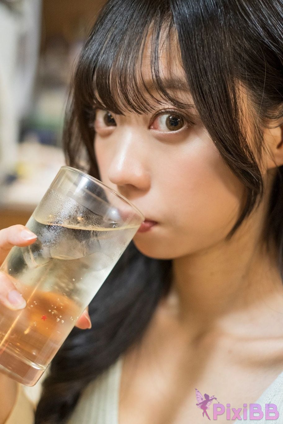 Japanese Idol Hikaru Aoyama At the end of reunion... SPA digital photo book BOOKS PixiBB.COM 003