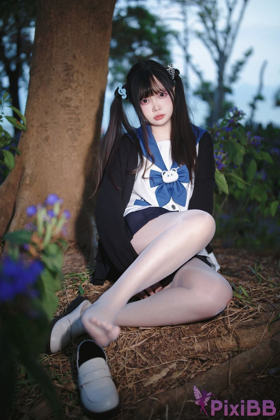 Cosplayer Lausanne w Yi Zi Sangzi double ponytail jk PixiBB.COM 007