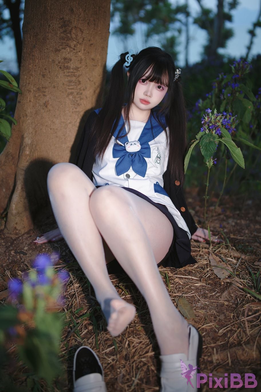 Cosplayer Lausanne w Yi Zi Sangzi double ponytail jk PixiBB.COM 009