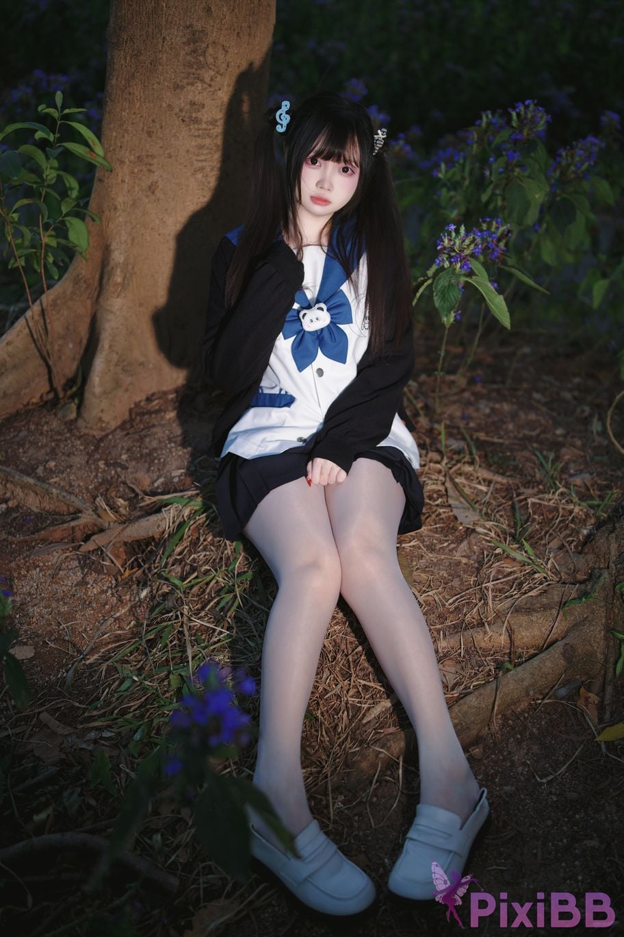 Cosplayer Lausanne w Yi Zi Sangzi double ponytail jk PixiBB.COM 013