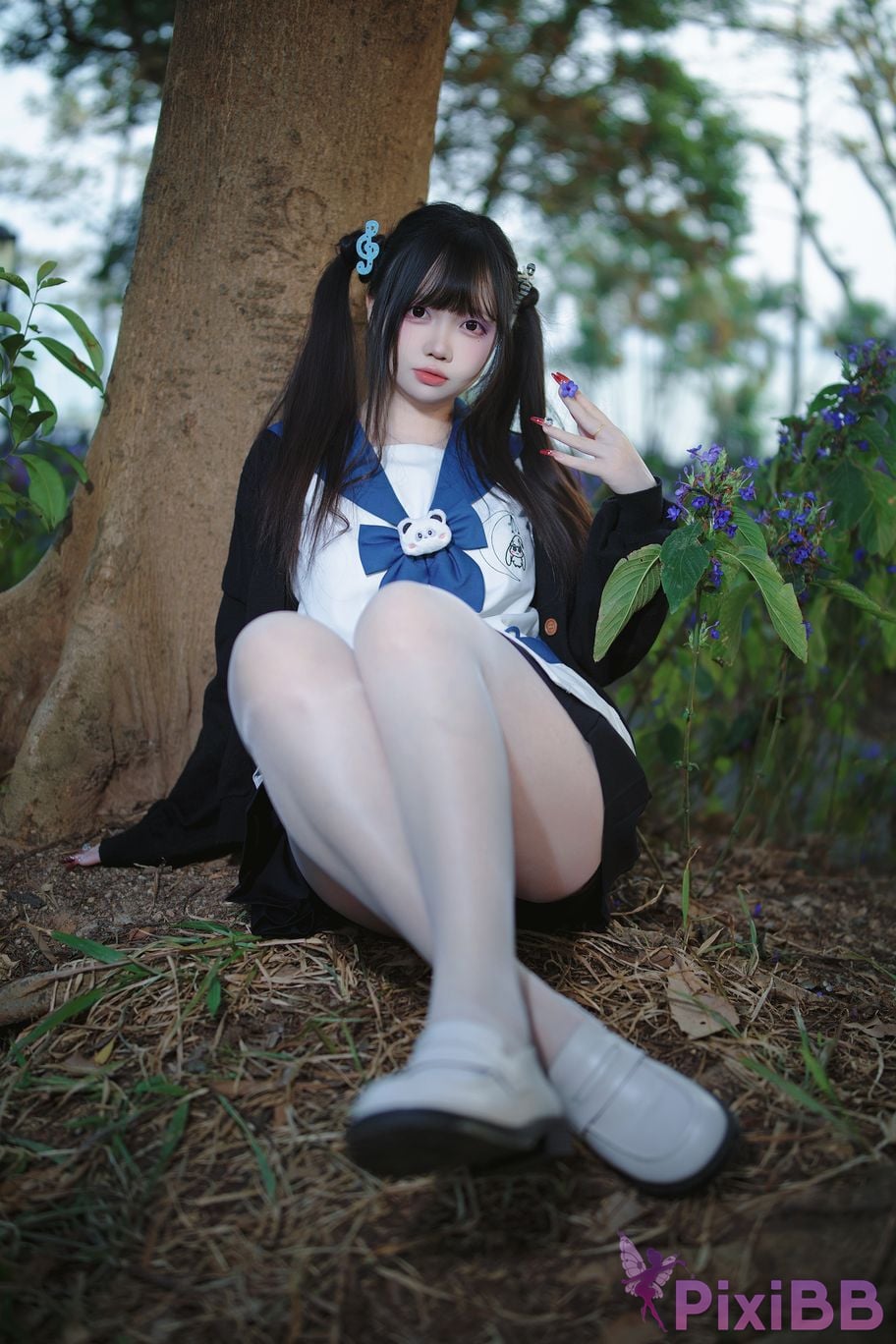 Cosplayer Lausanne w Yi Zi Sangzi double ponytail jk PixiBB.COM 031