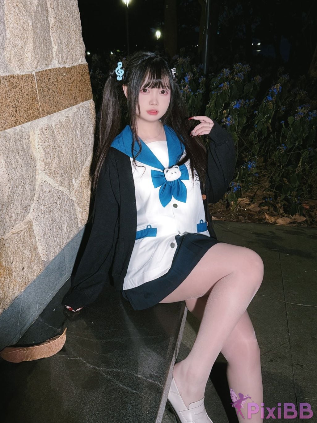 Cosplayer Lausanne w Yi Zi Sangzi double ponytail jk PixiBB.COM 033