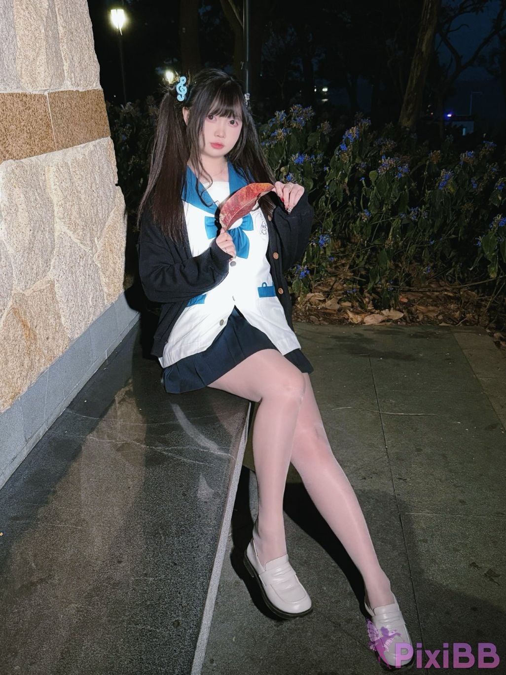 Cosplayer Lausanne w Yi Zi Sangzi double ponytail jk PixiBB.COM 037