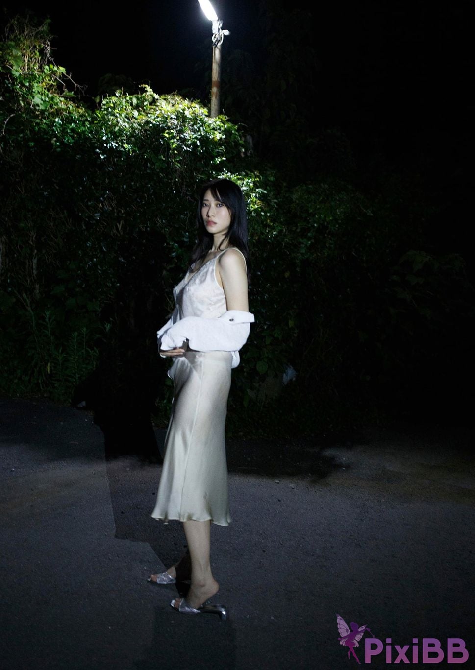 Japanese Idol Someya Yuka Some valleys are fragrant digital photo book red album island of passion PixiBB.COM 047
