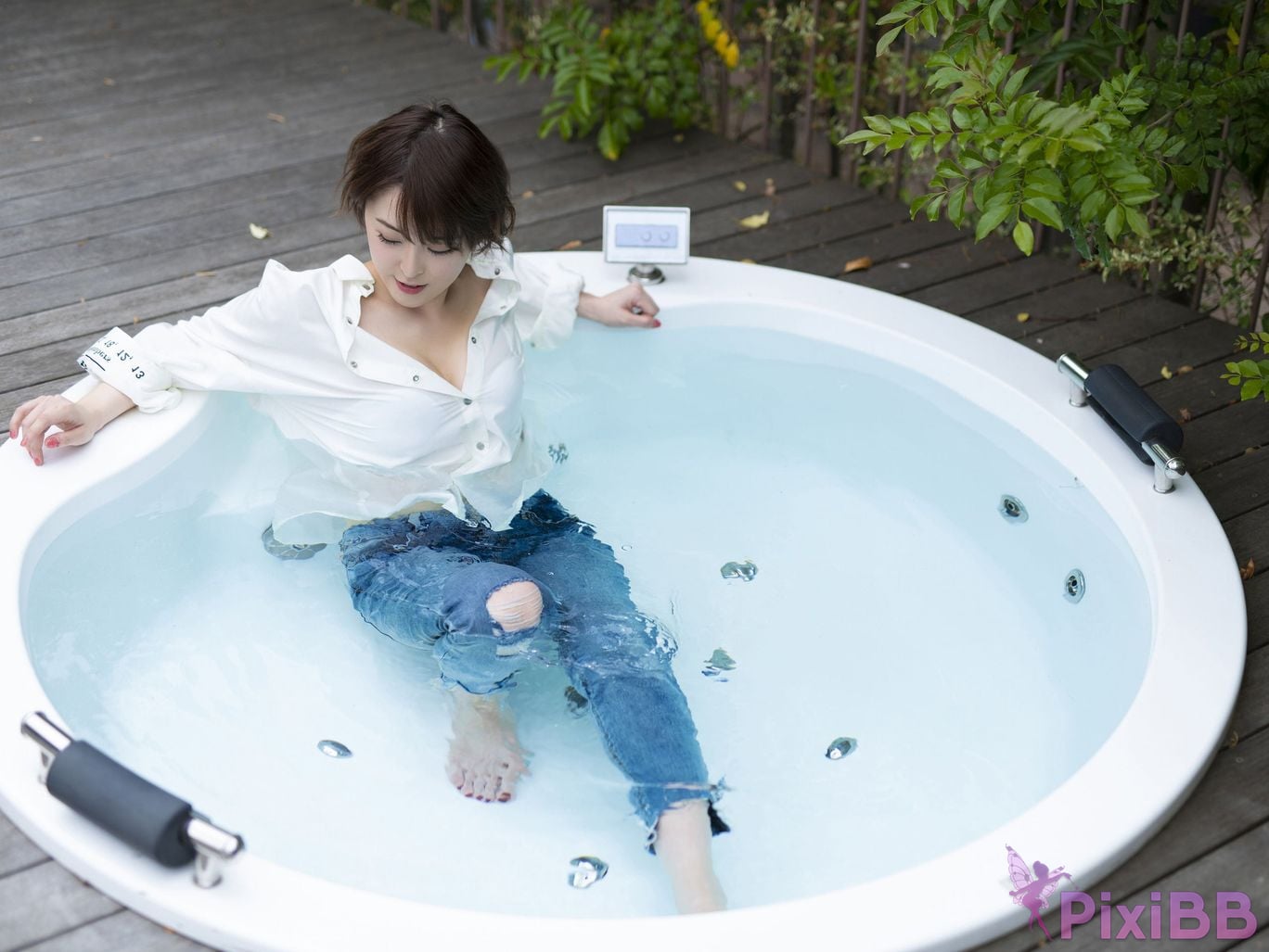 Japanese Idol Oshino Sara Oshi no FRIDAY digital photo book that bust G shock VOL.1 2 PixiBB.COM 009