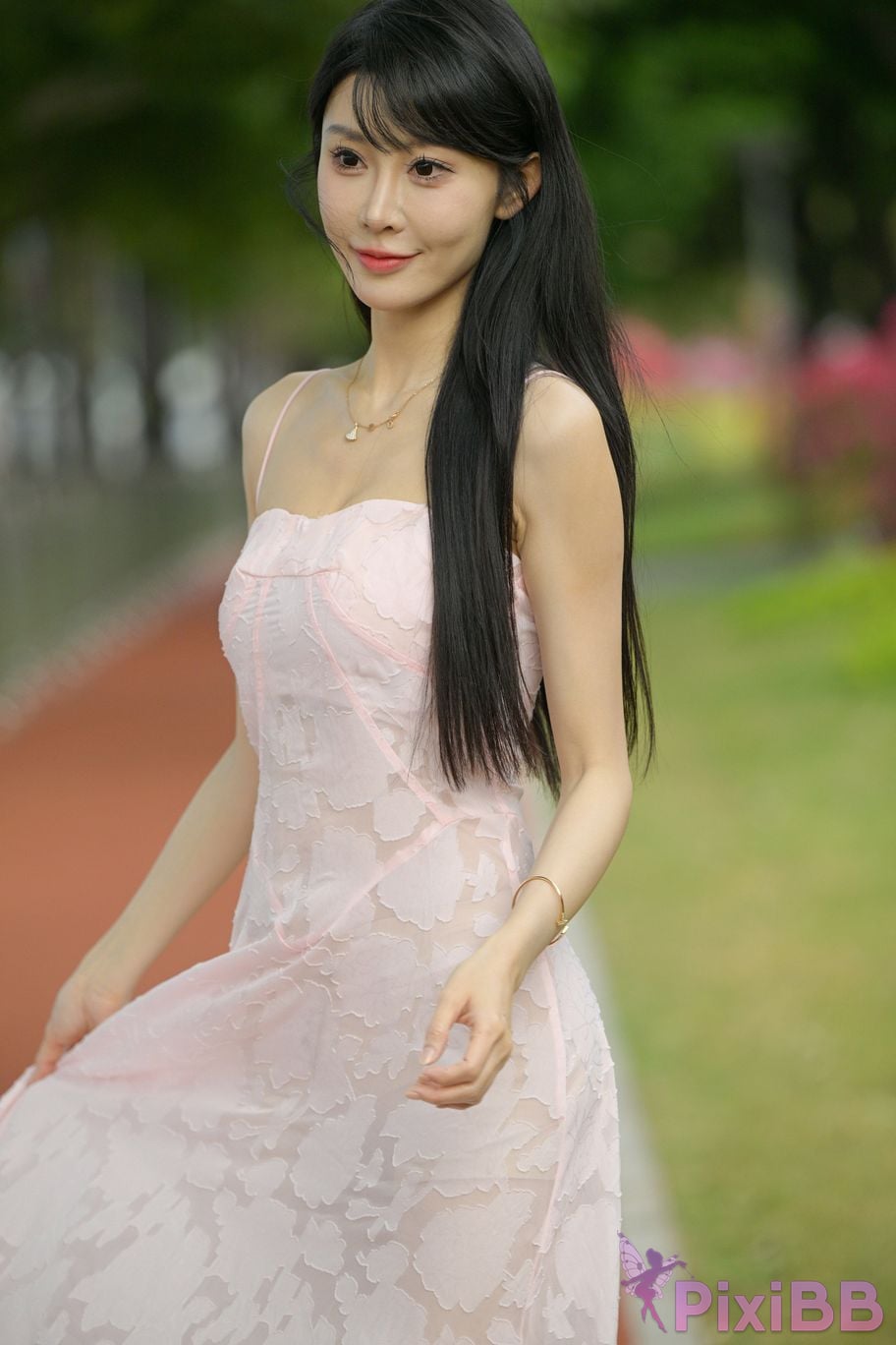Featured Street Photography Works No.5559 Fresh pineapple sauce PixiBB.COM 092