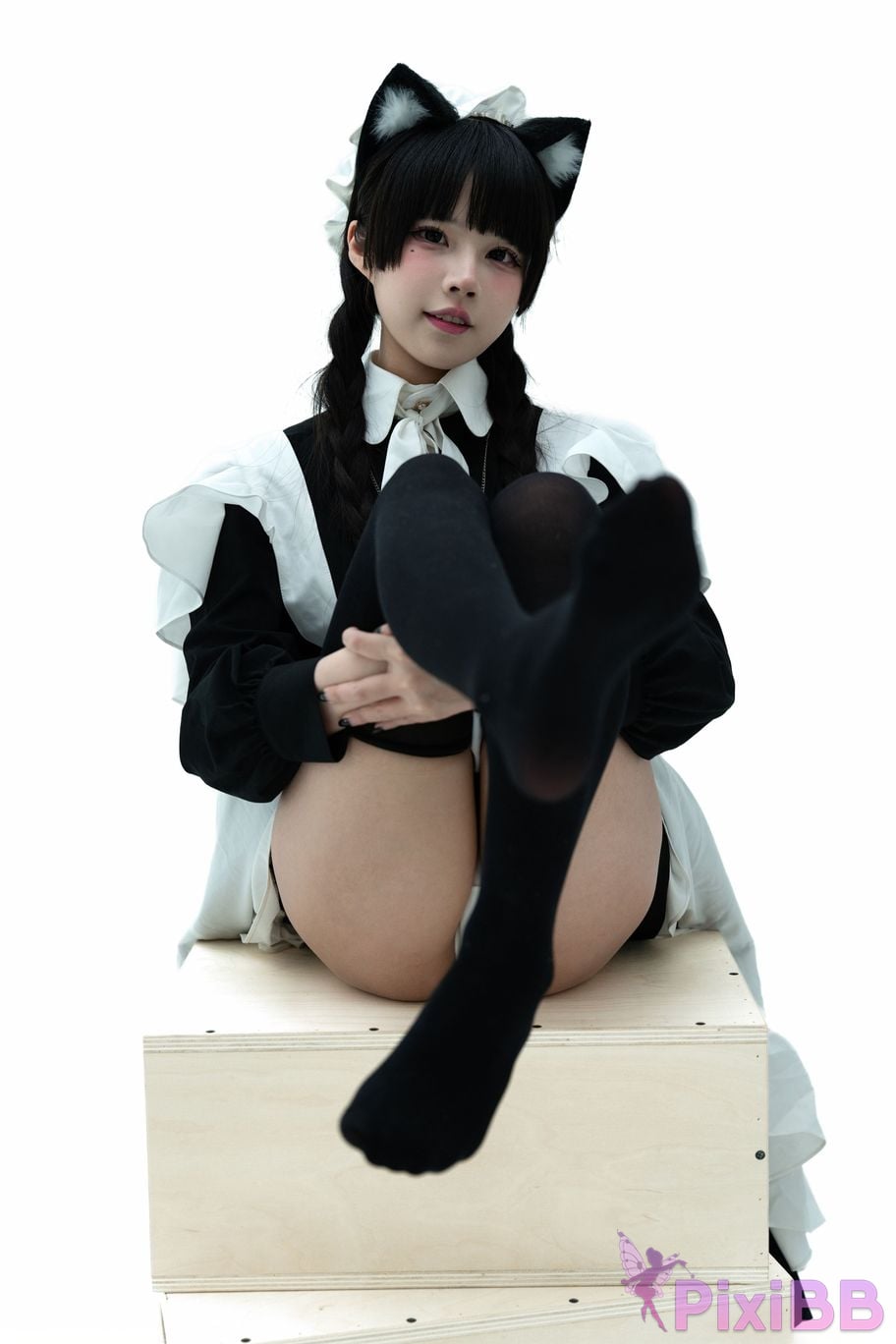 Cosplayer Shimizu Nagi maid illustrated book PixiBB.COM 058