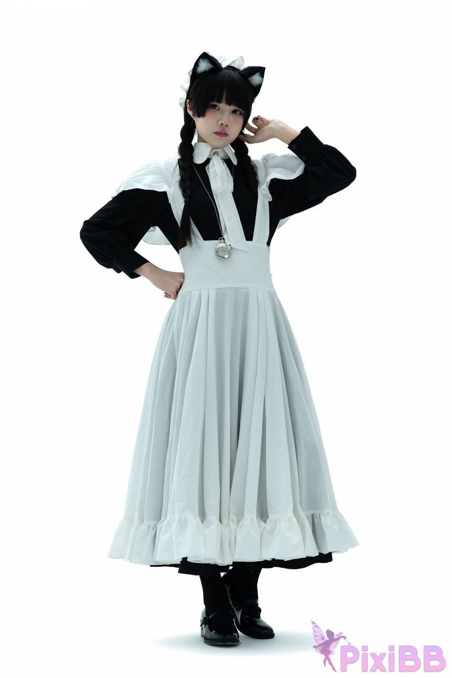 Cosplayer Shimizu Nagi maid illustrated book PixiBB.COM 079