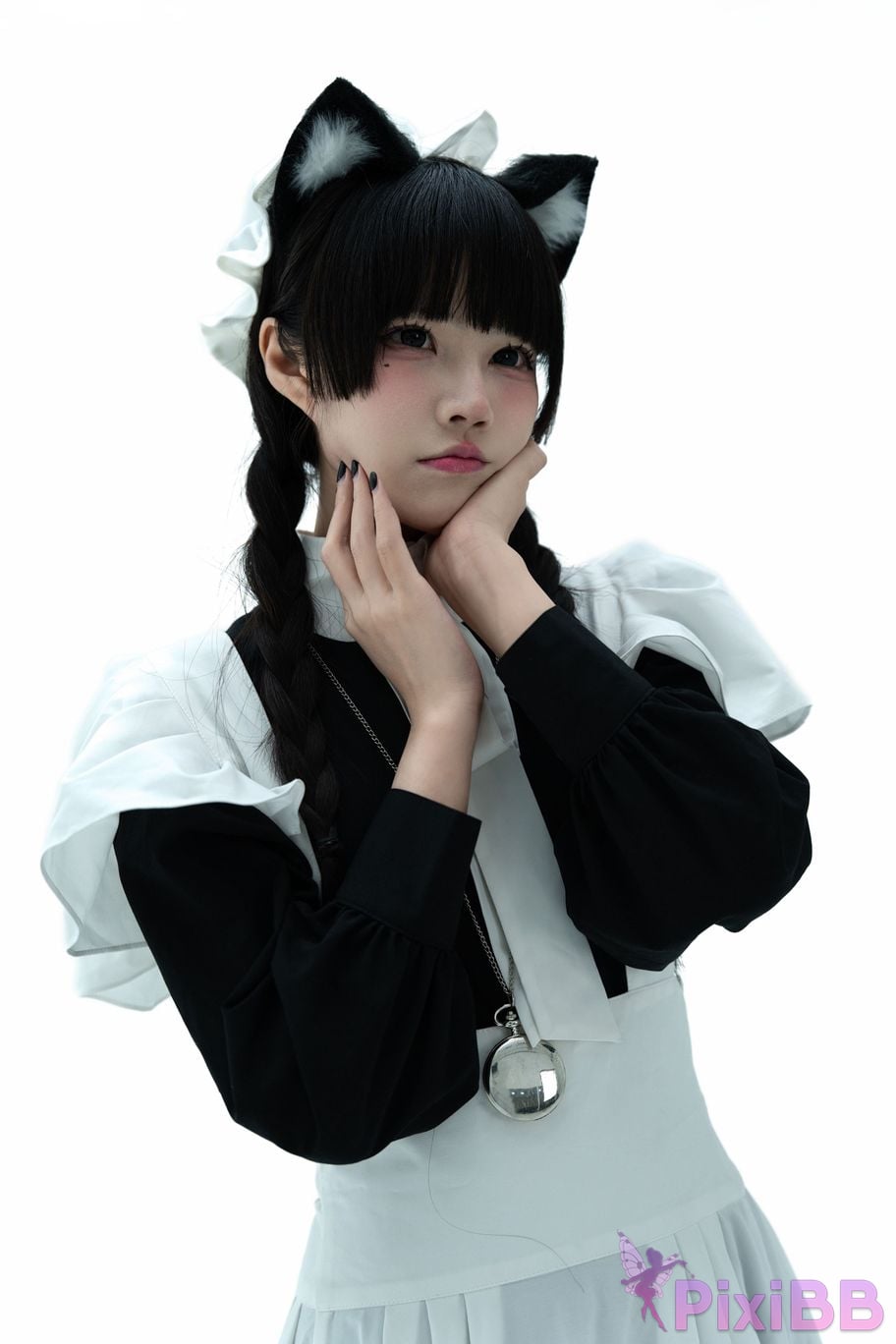 Cosplayer Shimizu Nagi maid illustrated book PixiBB.COM 081