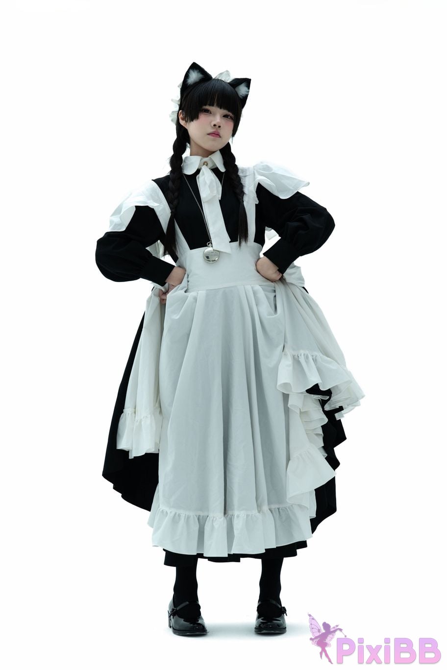 Cosplayer Shimizu Nagi maid illustrated book PixiBB.COM 083
