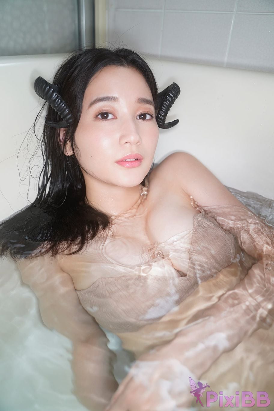 Japanese Idol Arisa Deguchi chu kou ya li sha FLASH digital photo book one day A succubus has settled in PixiBB.COM 048