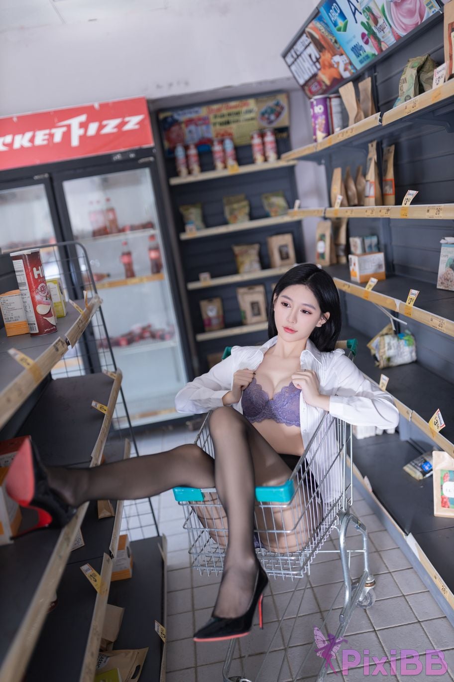 No watermark for in app purchases Xie Xiaoan XIUREN model Convenient store new star PixiBB.COM 056