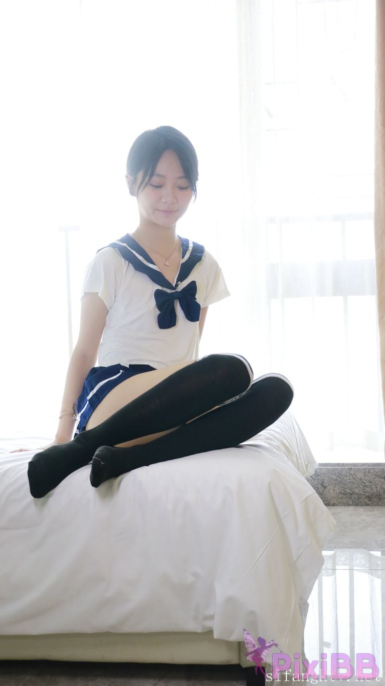XR Uncensored Xie Xiaocong R18 XIUREN Model Whispers by the window PixiBB.COM 125