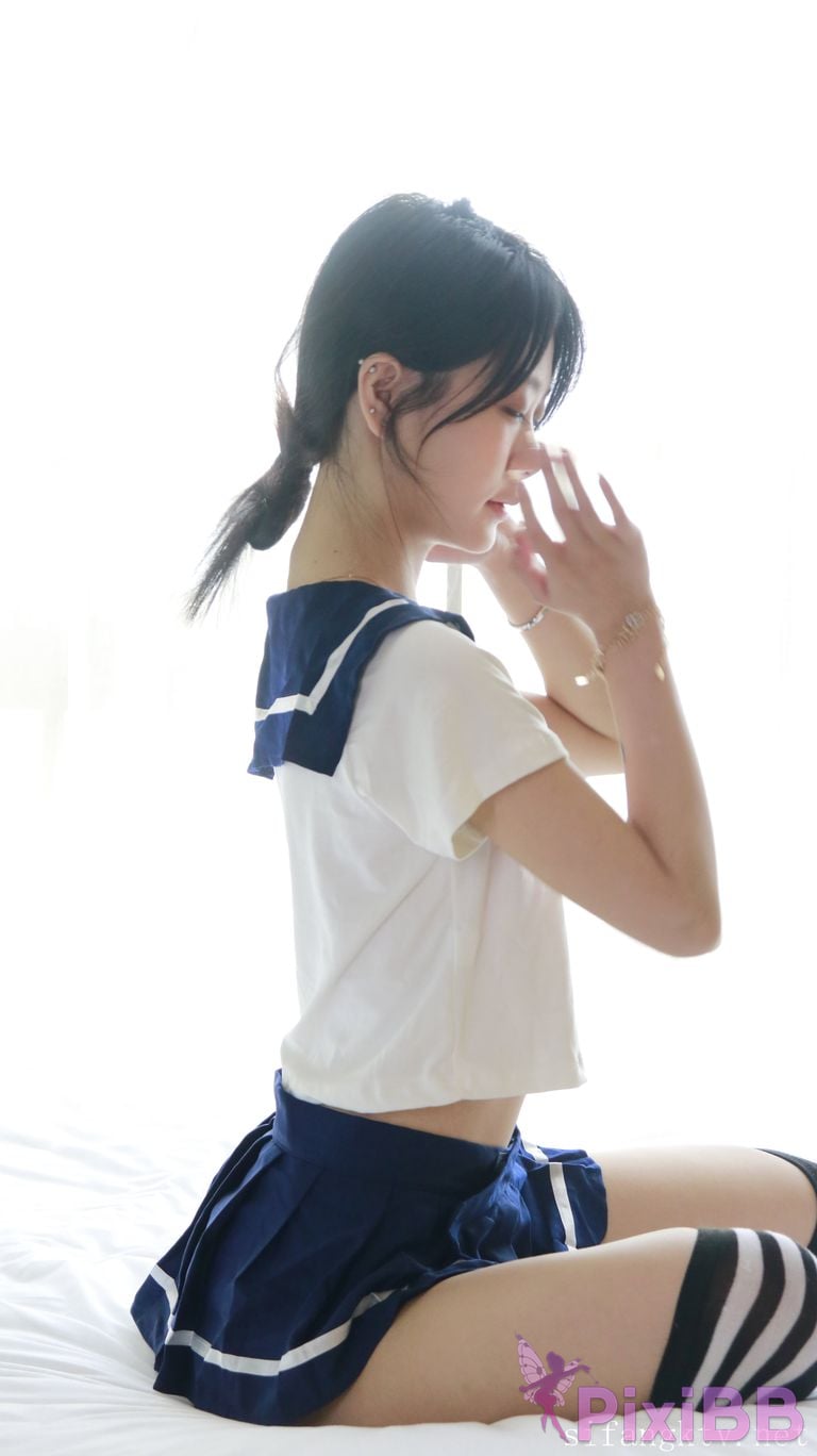 XR Uncensored Xie Xiaocong R18 XIUREN Model Whispers by the window PixiBB.COM 140