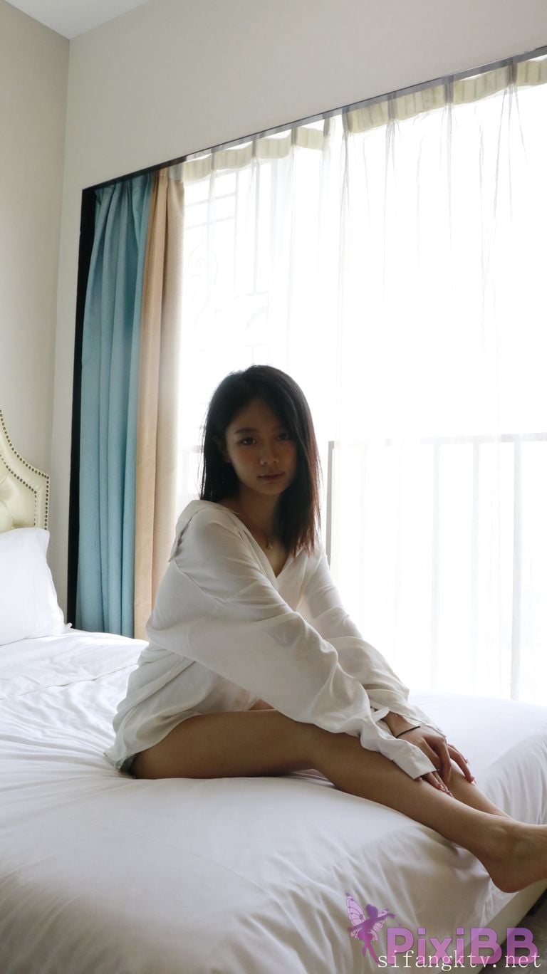 XR Uncensored Xie Xiaocong R18 XIUREN Model Whispers by the window PixiBB.COM 142