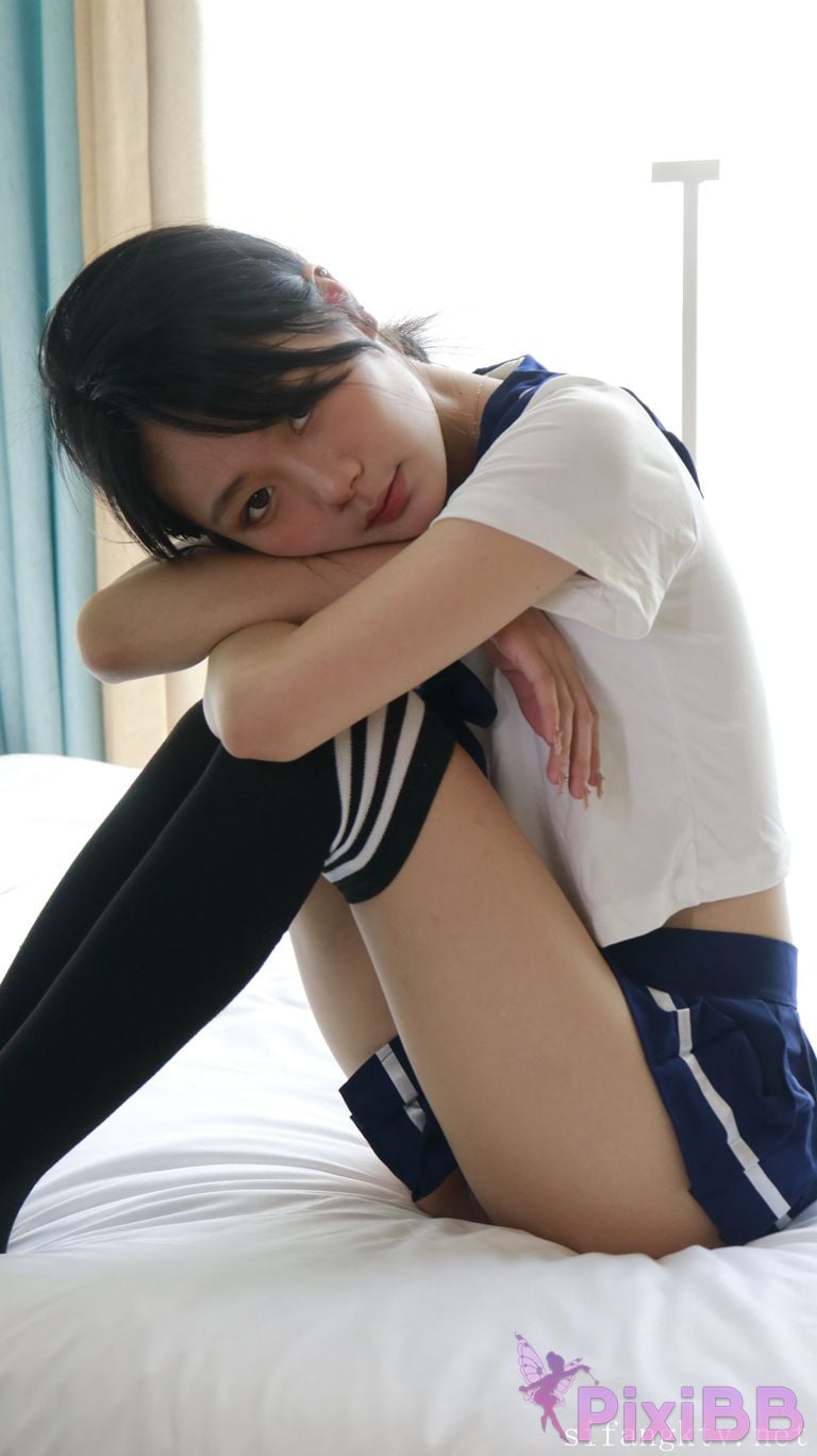 XR Uncensored Xie Xiaocong R18 XIUREN Model Whispers by the window PixiBB.COM 144