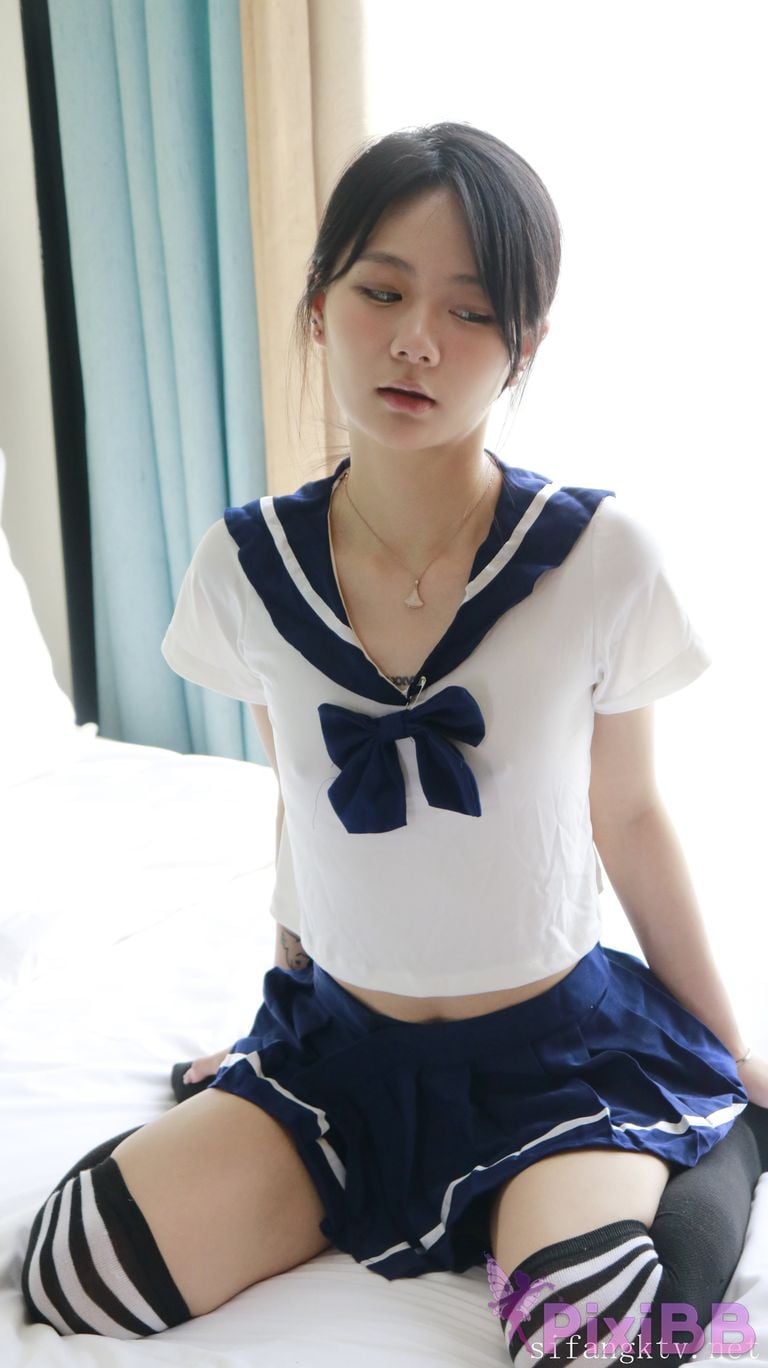 XR Uncensored Xie Xiaocong R18 XIUREN Model Whispers by the window PixiBB.COM 162