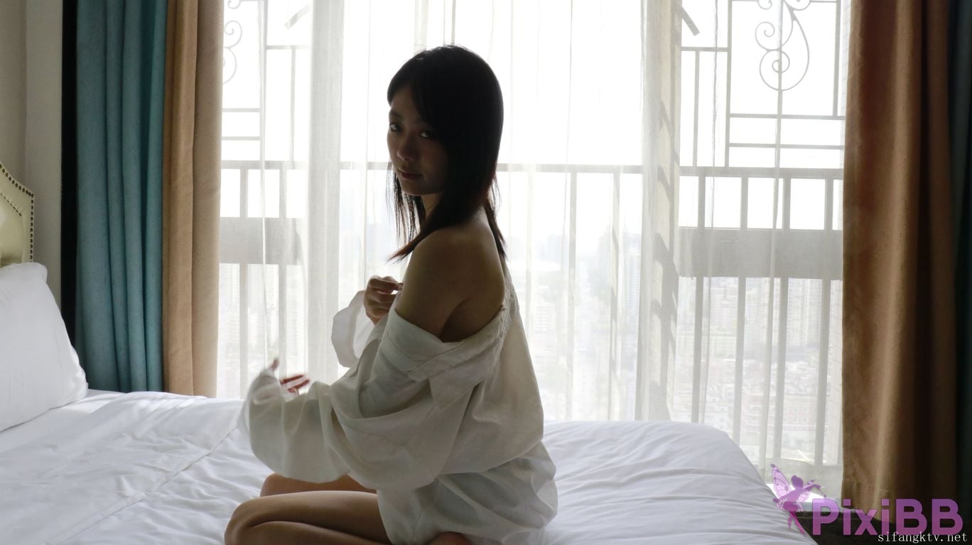 XR Uncensored Xie Xiaocong R18 XIUREN Model Whispers by the window PixiBB.COM 164
