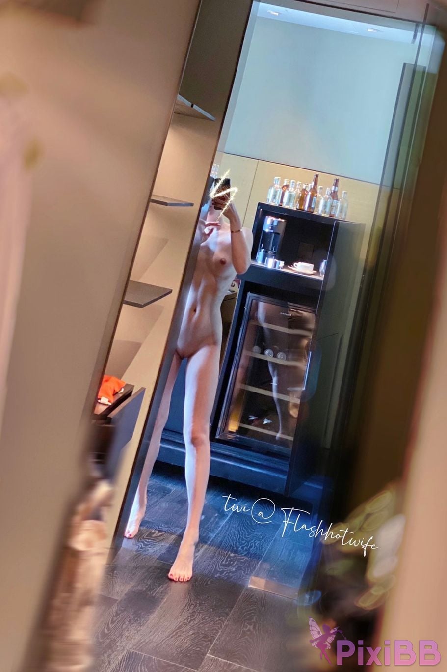OtherXXX Flashhotwife Master Shan Married woman exposed 3P Field battle The best goddess contrast PixiBB.COM 481