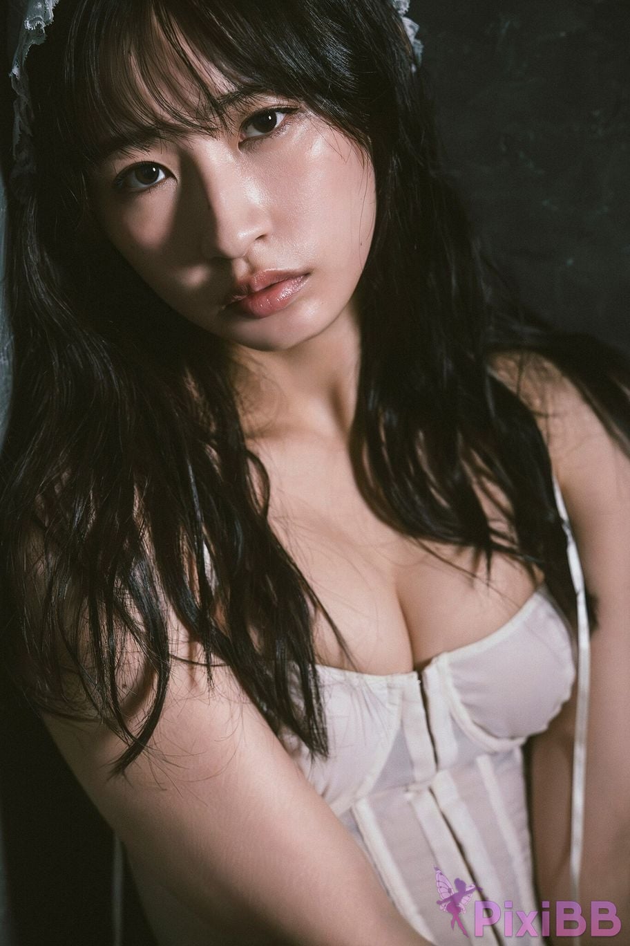 Japanese Idol Hinata Matsumoto lonely Lovely Doll PARADE digital photo book PixiBB.COM 003