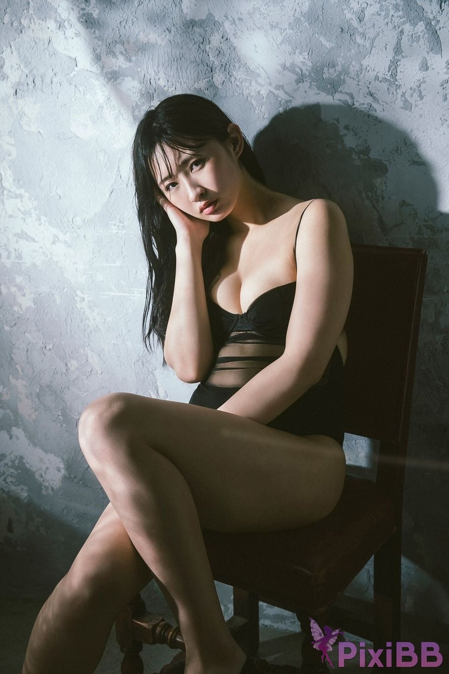 Japanese Idol Hinata Matsumoto lonely Lovely Doll PARADE digital photo book PixiBB.COM 052