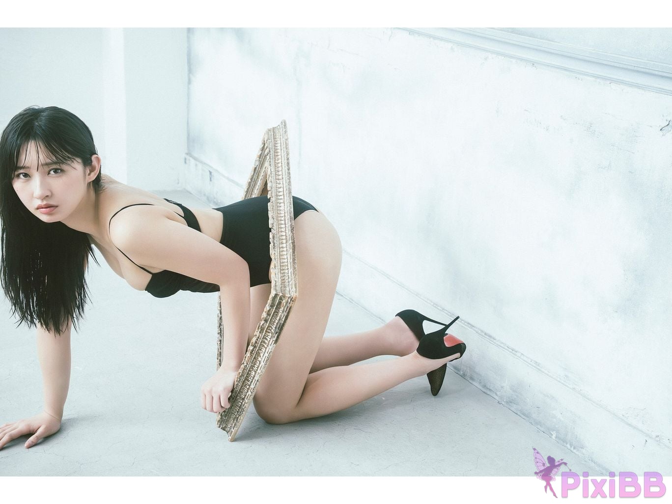 Japanese Idol Hinata Matsumoto lonely Lovely Doll PARADE digital photo book PixiBB.COM 057