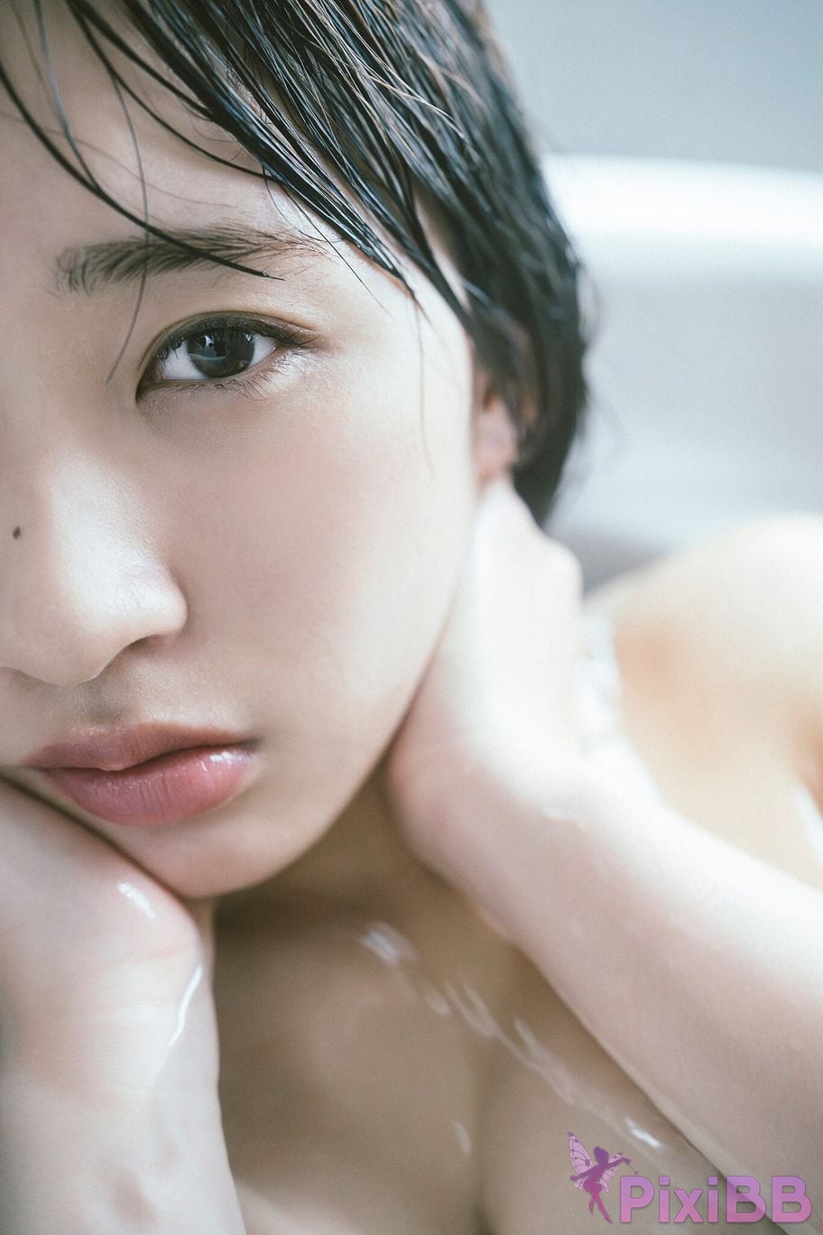Japanese Idol Hinata Matsumoto lonely Lovely Doll PARADE digital photo book PixiBB.COM 078