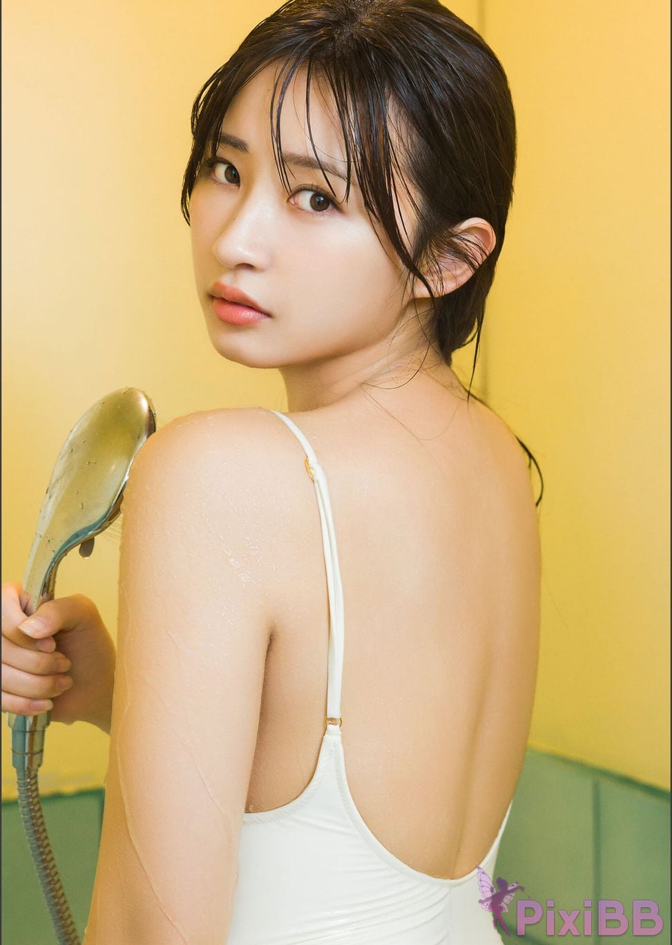 Japanese Idol Hinata Matsumoto Digitally exclusive photo book The Beautiful Charmant Wani Books Digital Photo Book PixiBB.COM 062