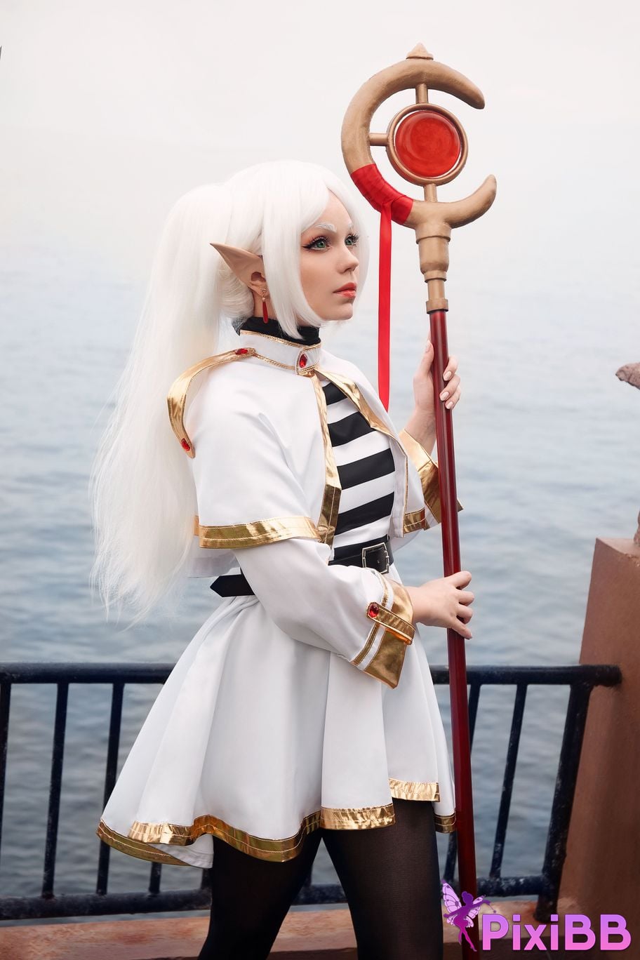 Caticornplay Frieren PixiBB.COM 2