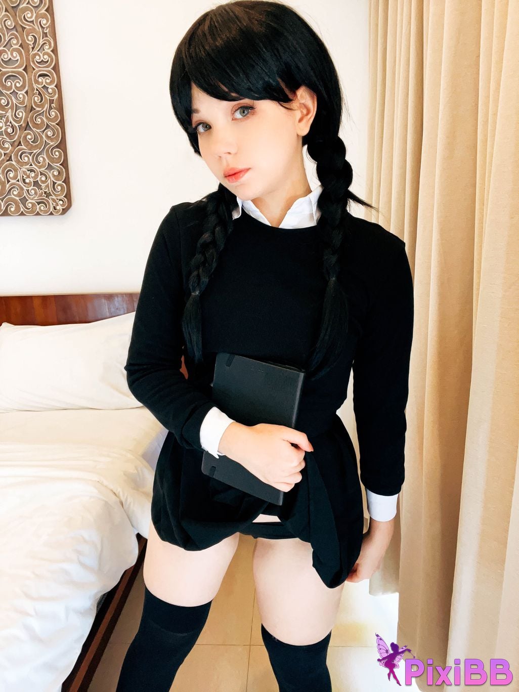 Caticornplay Wednesday Addams PixiBB.COM 1