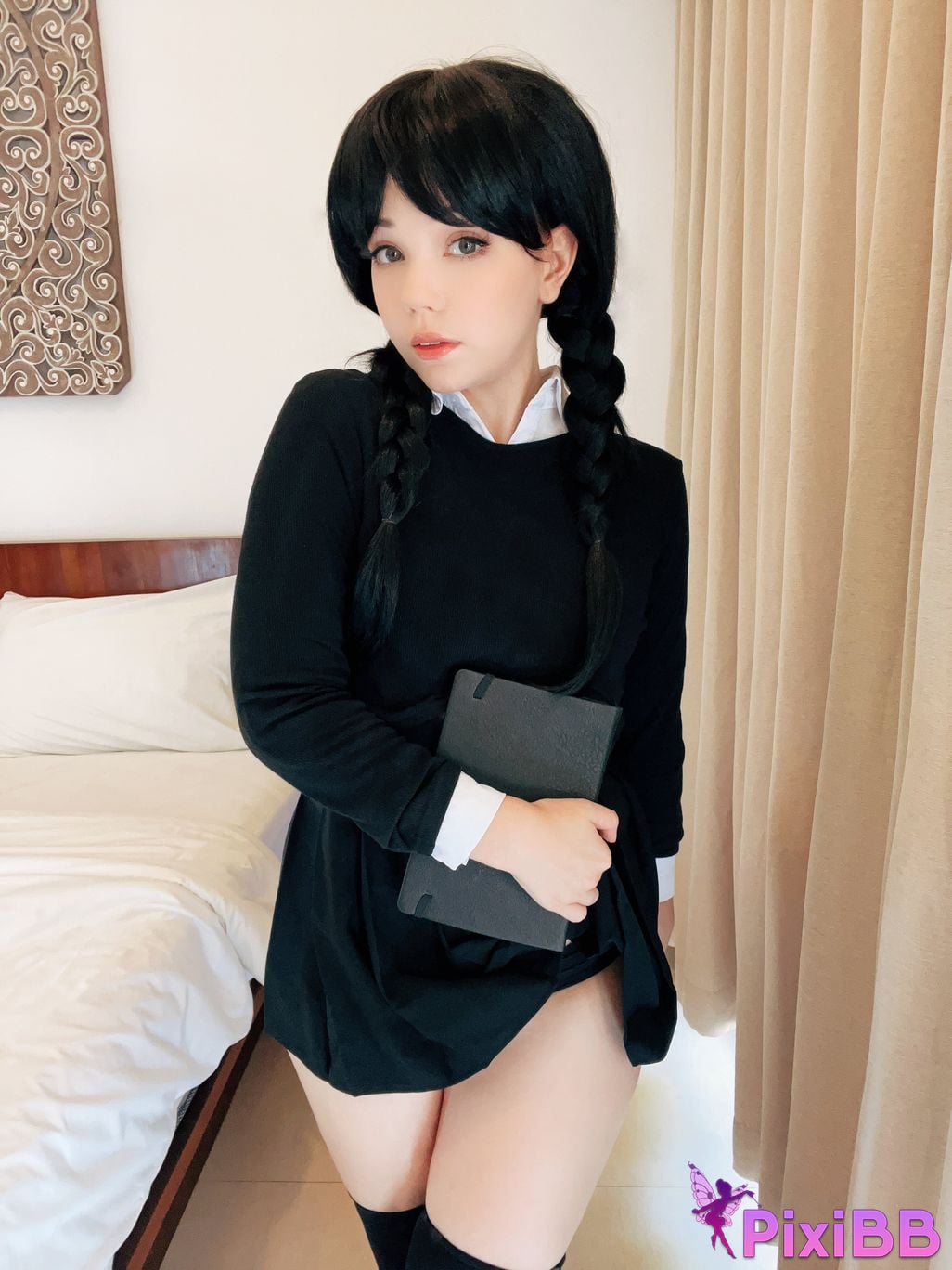 Caticornplay Wednesday Addams PixiBB.COM 33