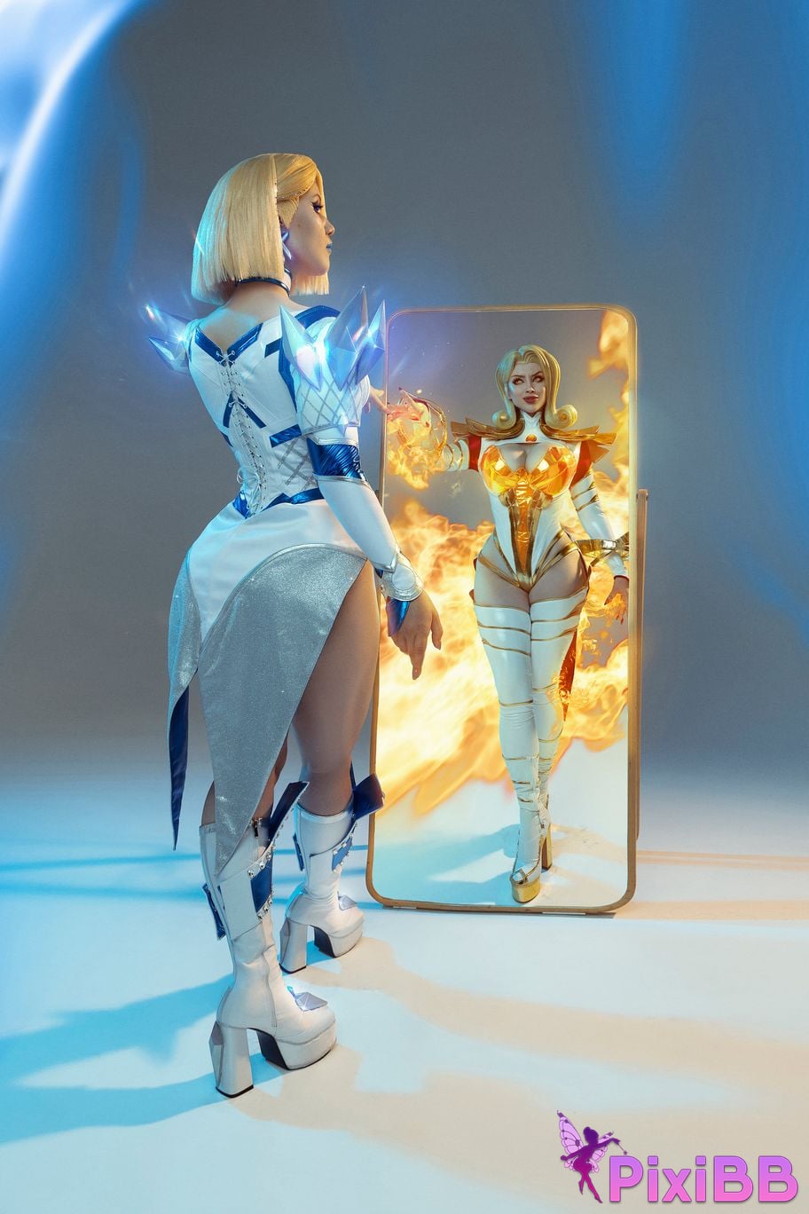 Lada Lyumos & Lady Melamori Emma Frost Phoenix Force PixiBB.COM 1