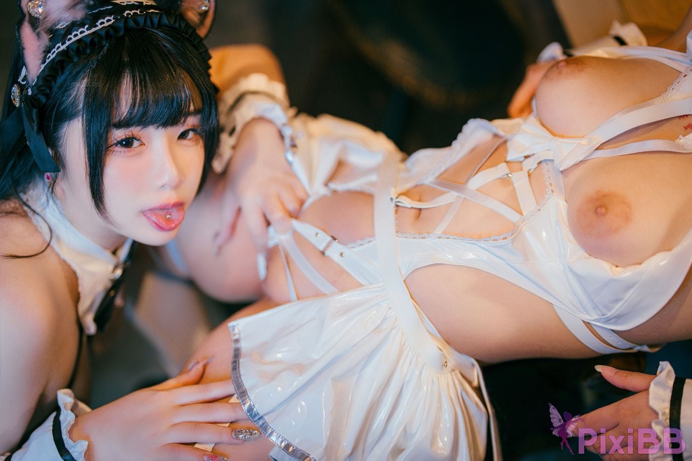 Coser Raku SUCCUBUS BAR PixiBB.COM 019