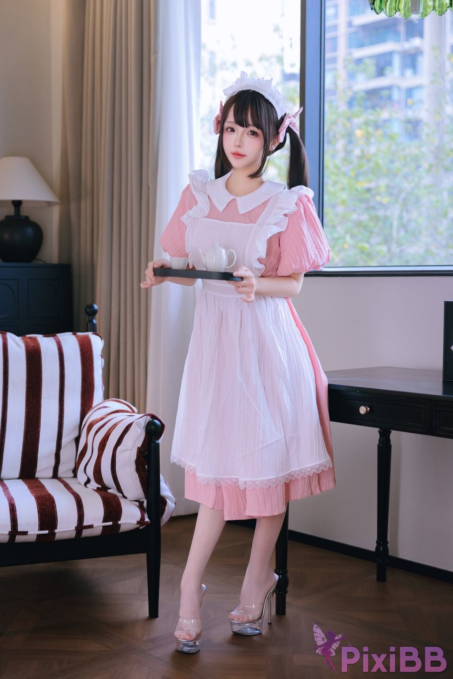 Cosplayer Hinajiao trainee maid PixiBB.COM 008
