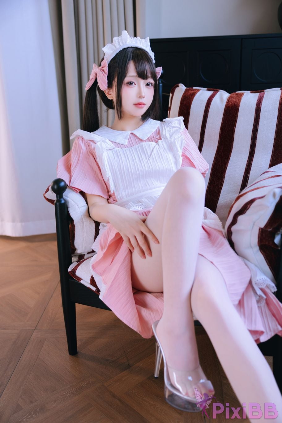 Cosplayer Hinajiao trainee maid PixiBB.COM 011