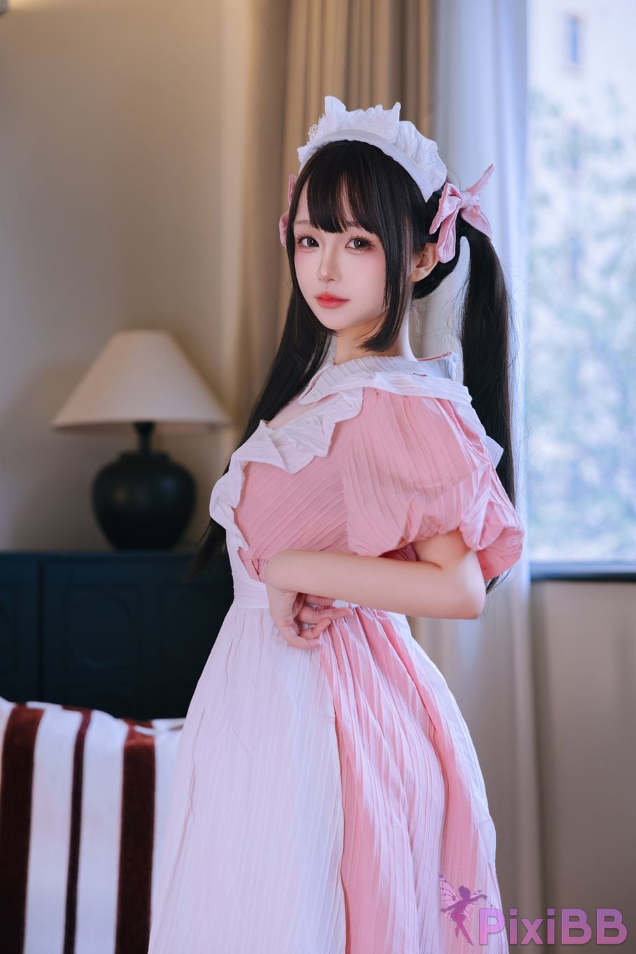Cosplayer Hinajiao trainee maid PixiBB.COM 014