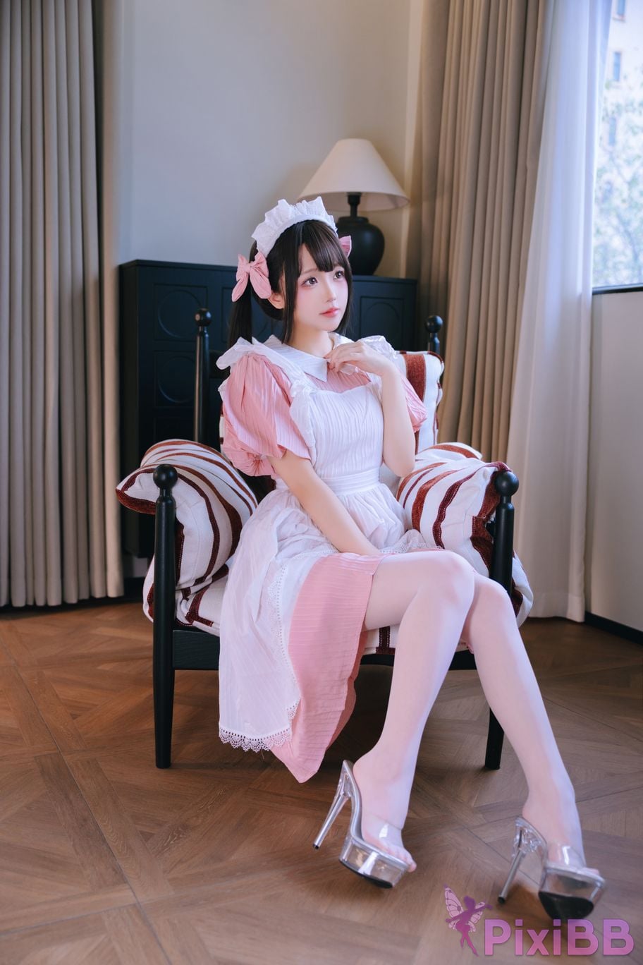 Cosplayer Hinajiao trainee maid PixiBB.COM 019