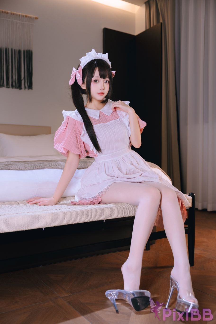 Cosplayer Hinajiao trainee maid PixiBB.COM 025
