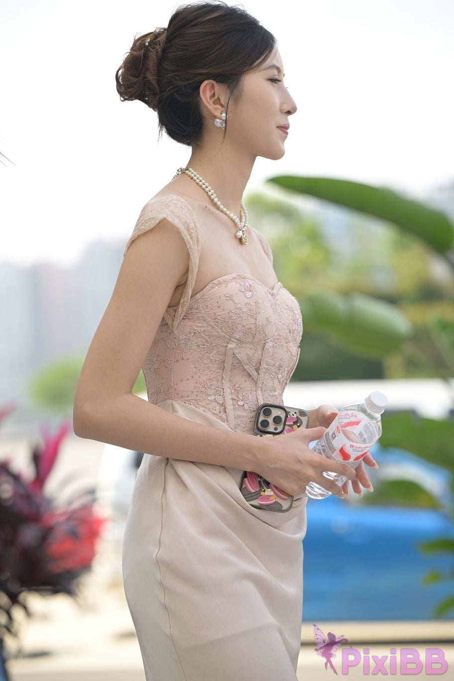 Featured Street Photography Works No.5561 dignified elegant skirt PixiBB.COM 030