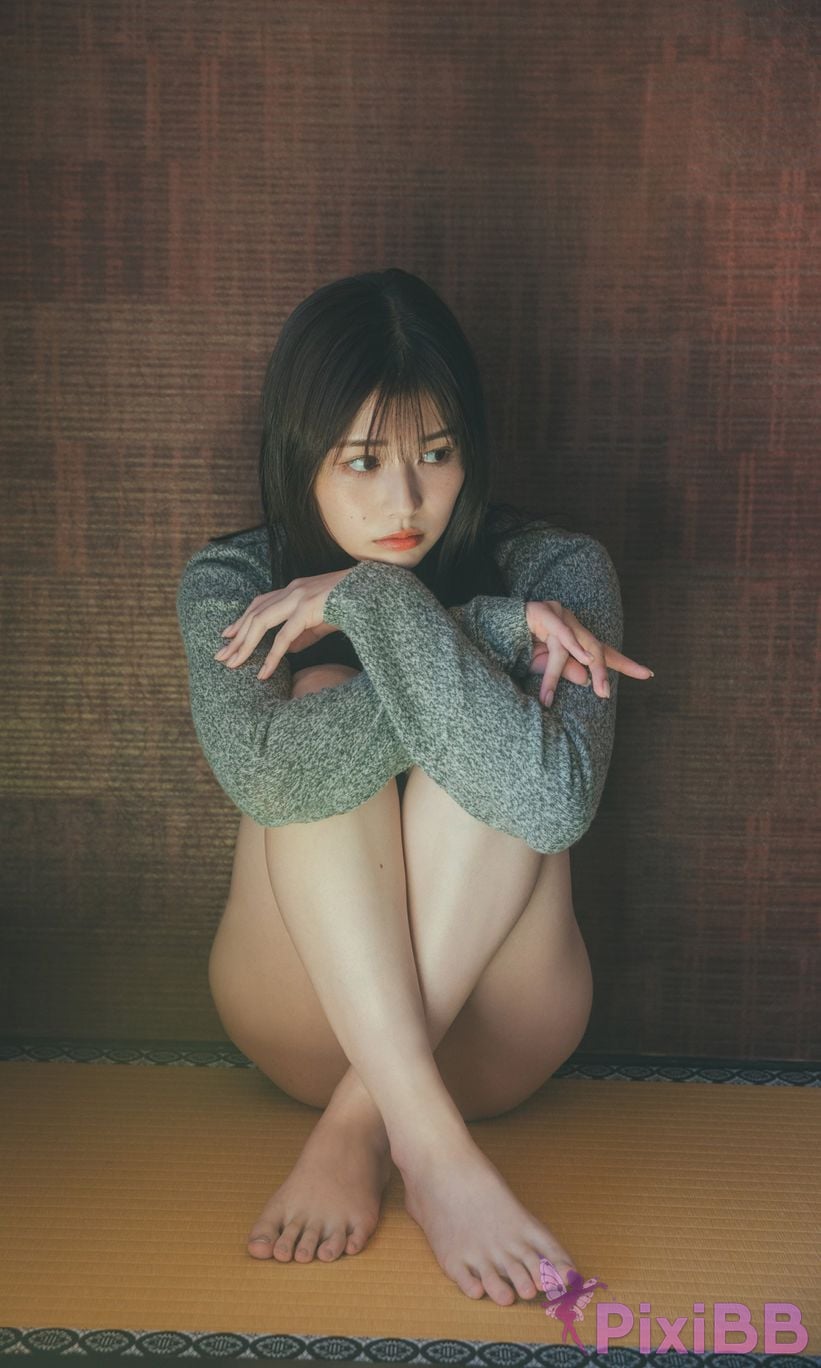 Japanese Idol Yuzuha Saeki Digital only photo collection My thoughts are overflowing weekly play BOOK PixiBB.COM 011