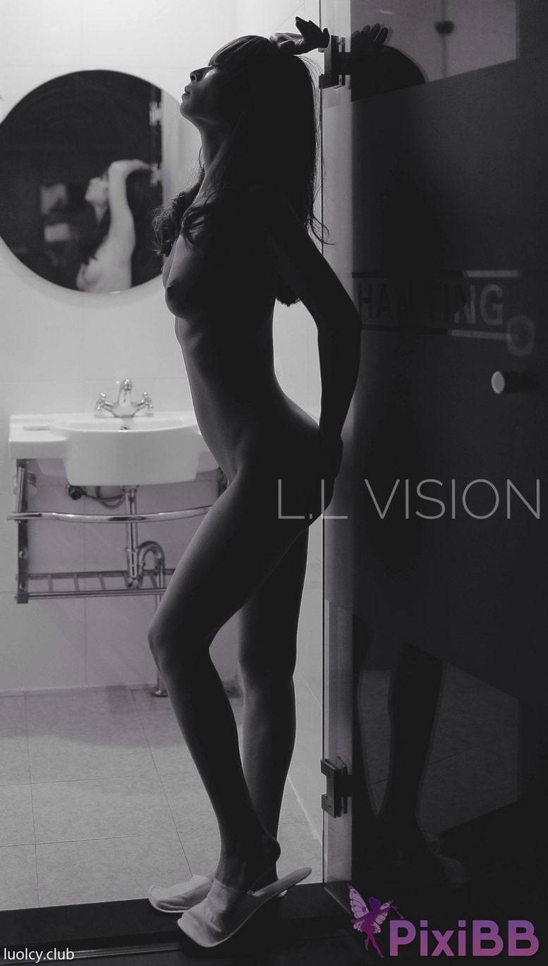 OtherXXX LL.VISION A large collection of erotic and aesthetic art private photos PixiBB.COM 900