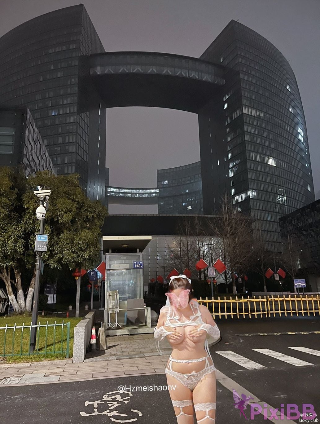 OtherXXX Hzmeishaonv beauty goddess Perfect body exposed outdoors PixiBB.COM 066