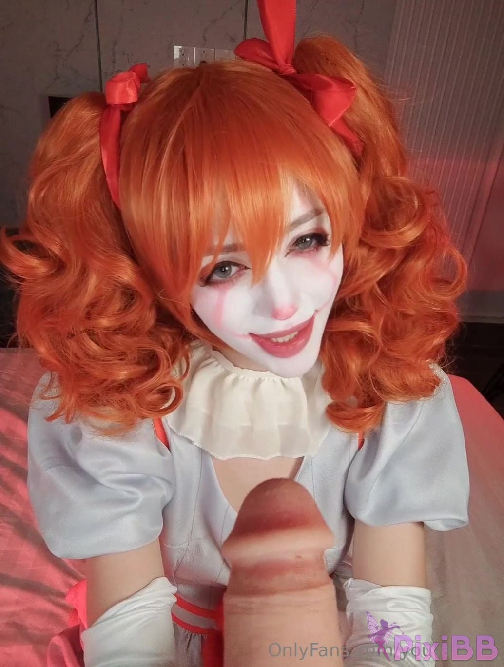 AldoraChan Pennywise PixiBB.COM 007