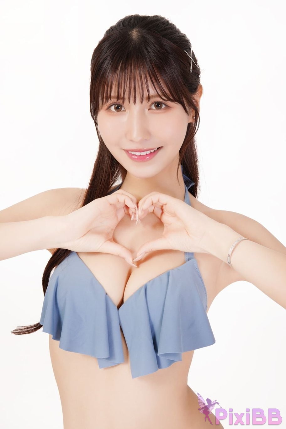 Japanese Idol Momo Sakura vacation SHOT 2023 PixiBB.COM 014