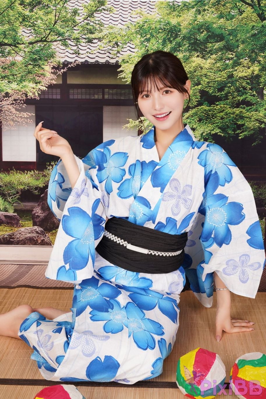 Japanese Idol Momo Sakura vacation SHOT 2023 PixiBB.COM 068