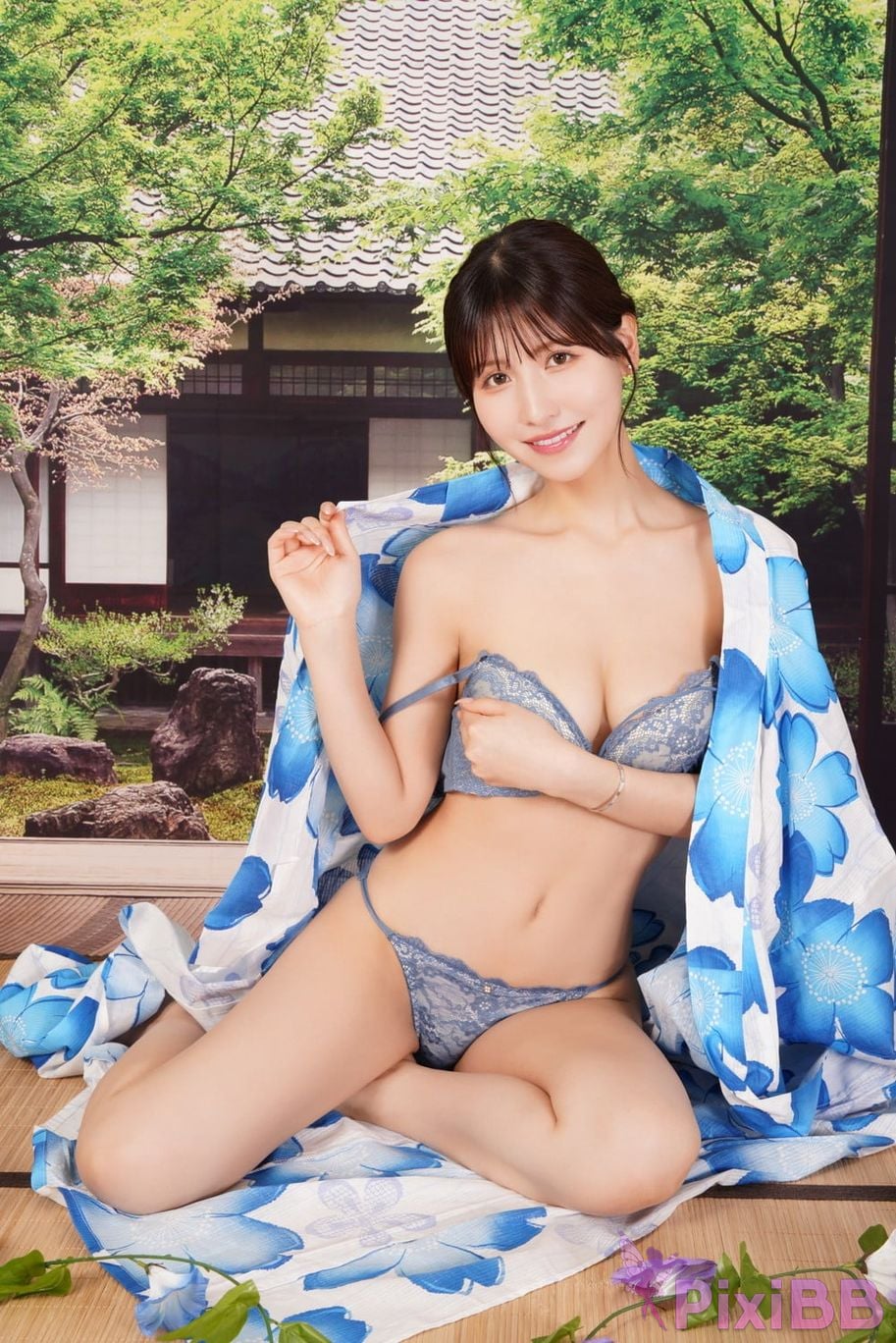 Japanese Idol Momo Sakura vacation SHOT 2023 PixiBB.COM 075