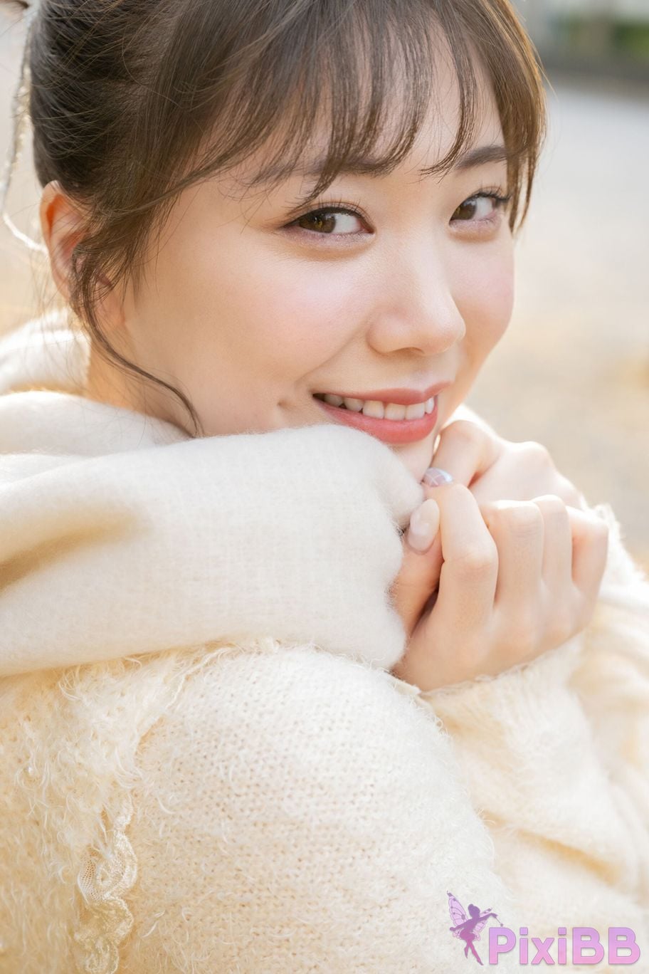 Japanese Idol Mio Ishikawa Illusionate LIPS PixiBB.COM 029