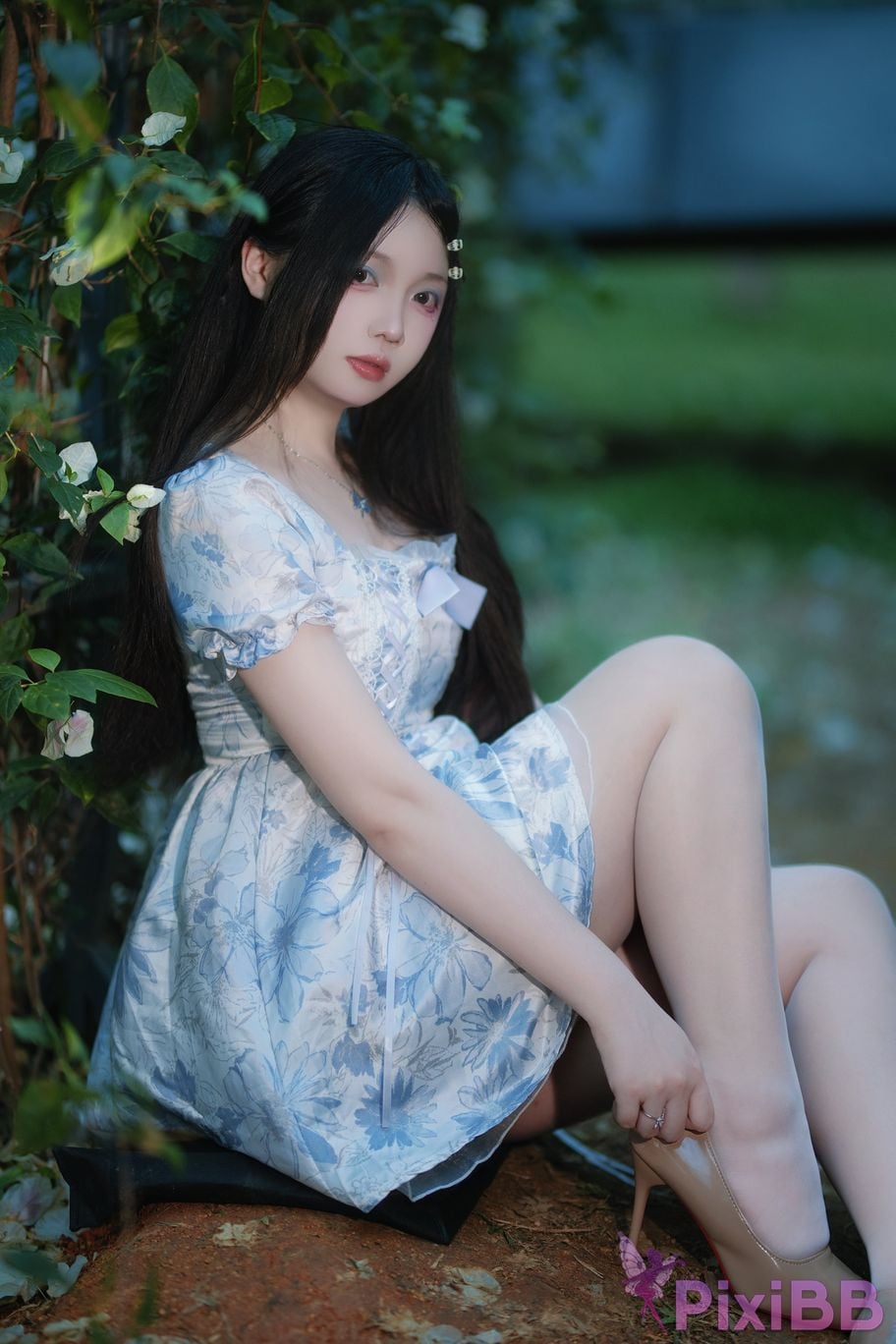 Cosplayer Lausanne w Yi Zi The turn of spring and summer PixiBB.COM 031